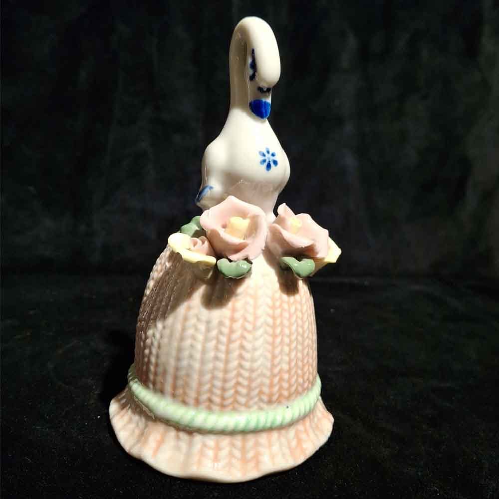 Porselen Kuğu Figürlü Çiçek Süslemeli Dekoratif Çan