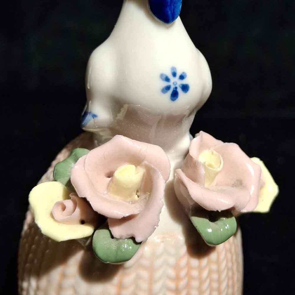 Porselen Kuğu Figürlü Çiçek Süslemeli Dekoratif Çan