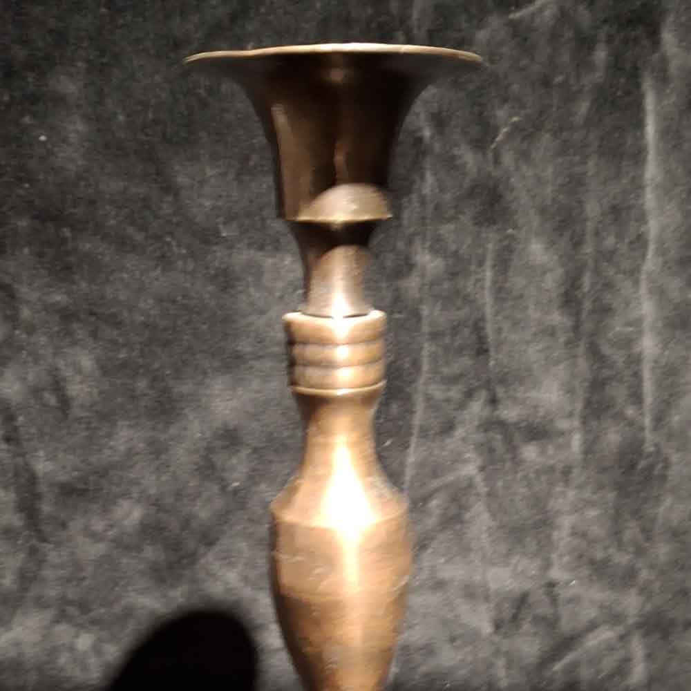 Vintage Pirinç Şamdan Çifti – El İşçiliği, Klasik Dekoratif Mumluklar